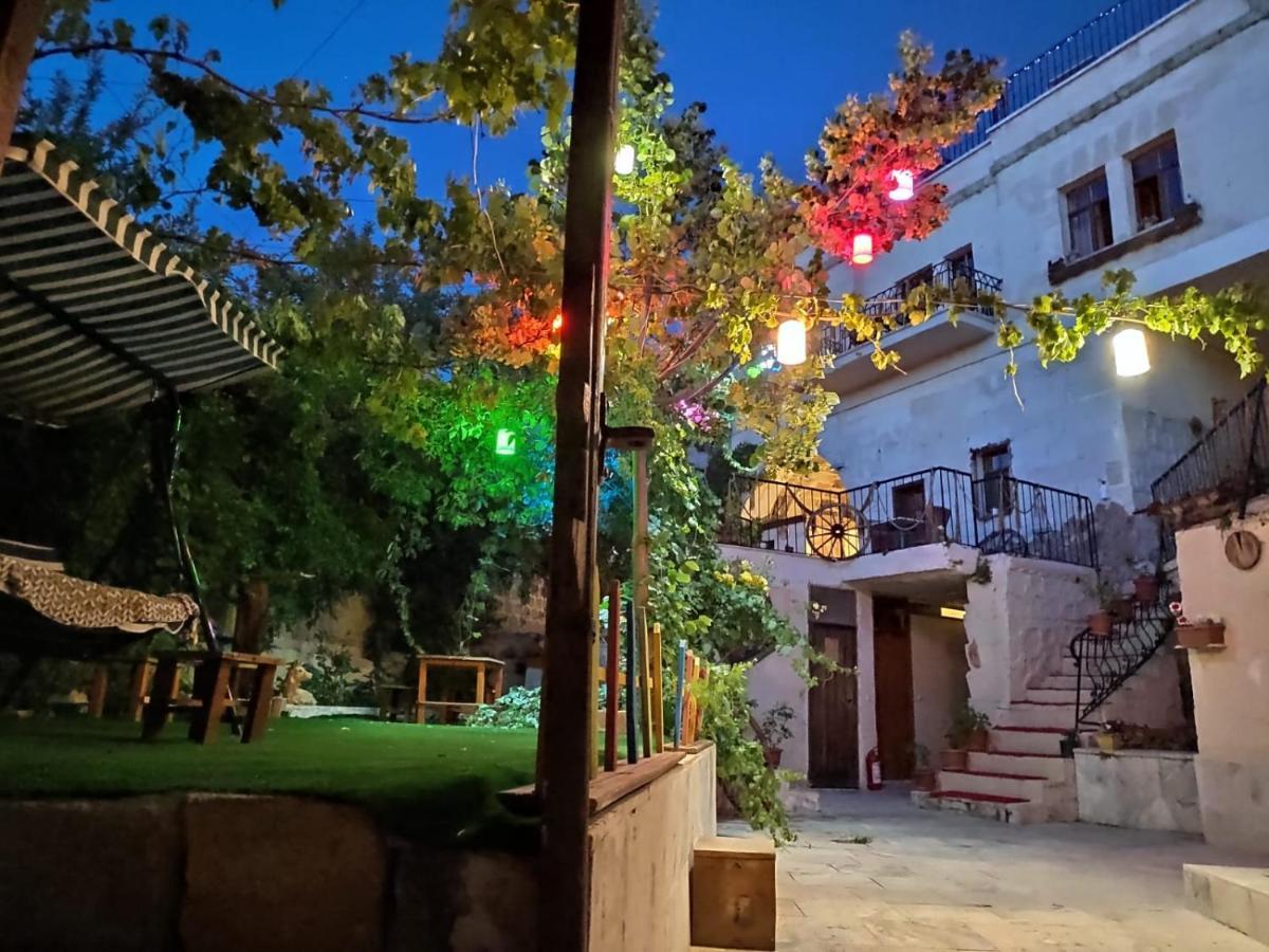 Unicorn Cave Hotel Гьореме Екстериор снимка