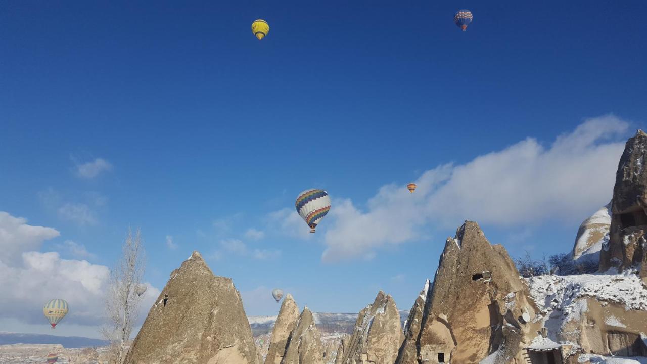 Unicorn Cave Hotel Гьореме Екстериор снимка