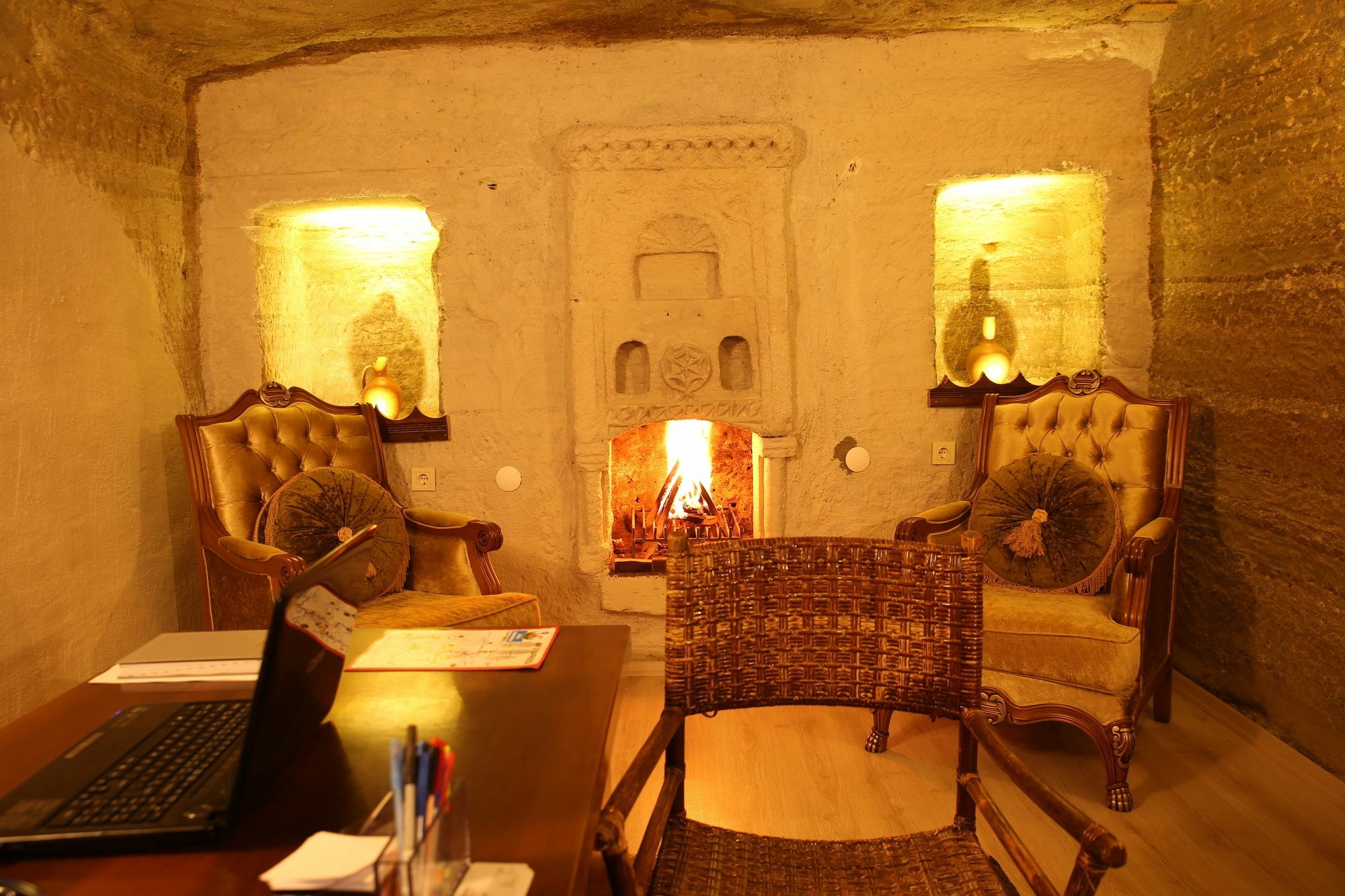Unicorn Cave Hotel Гьореме Екстериор снимка